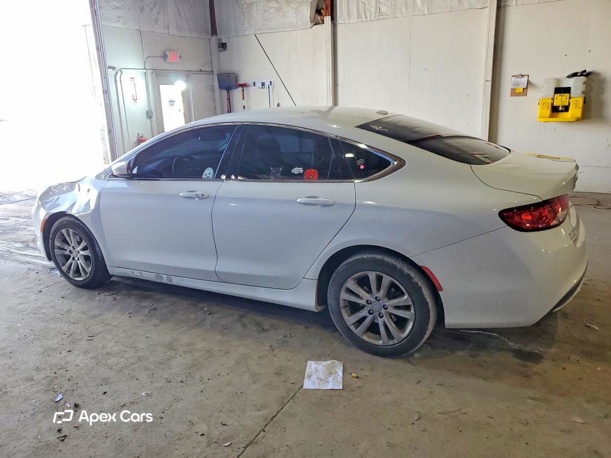 Chrysler 200 2015