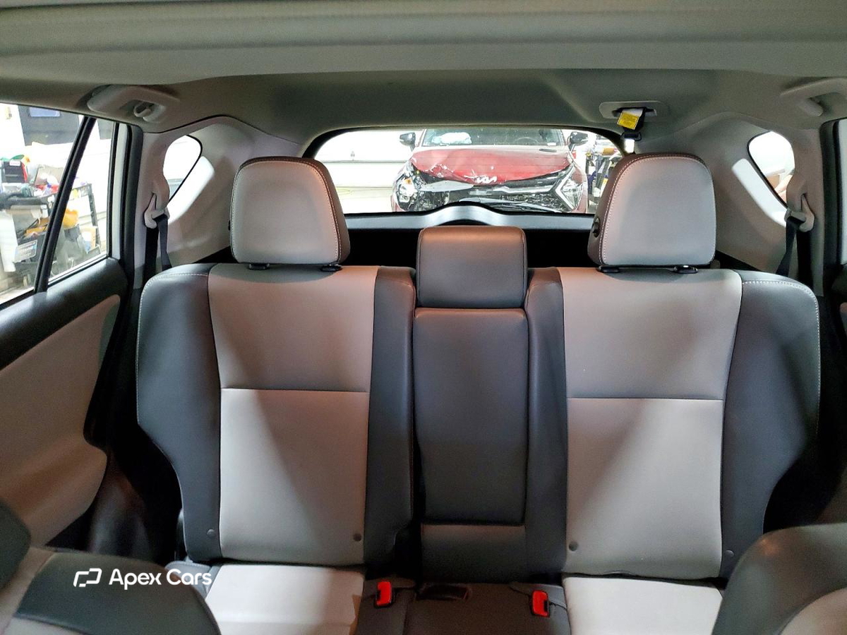 Toyota RAV 4 2015