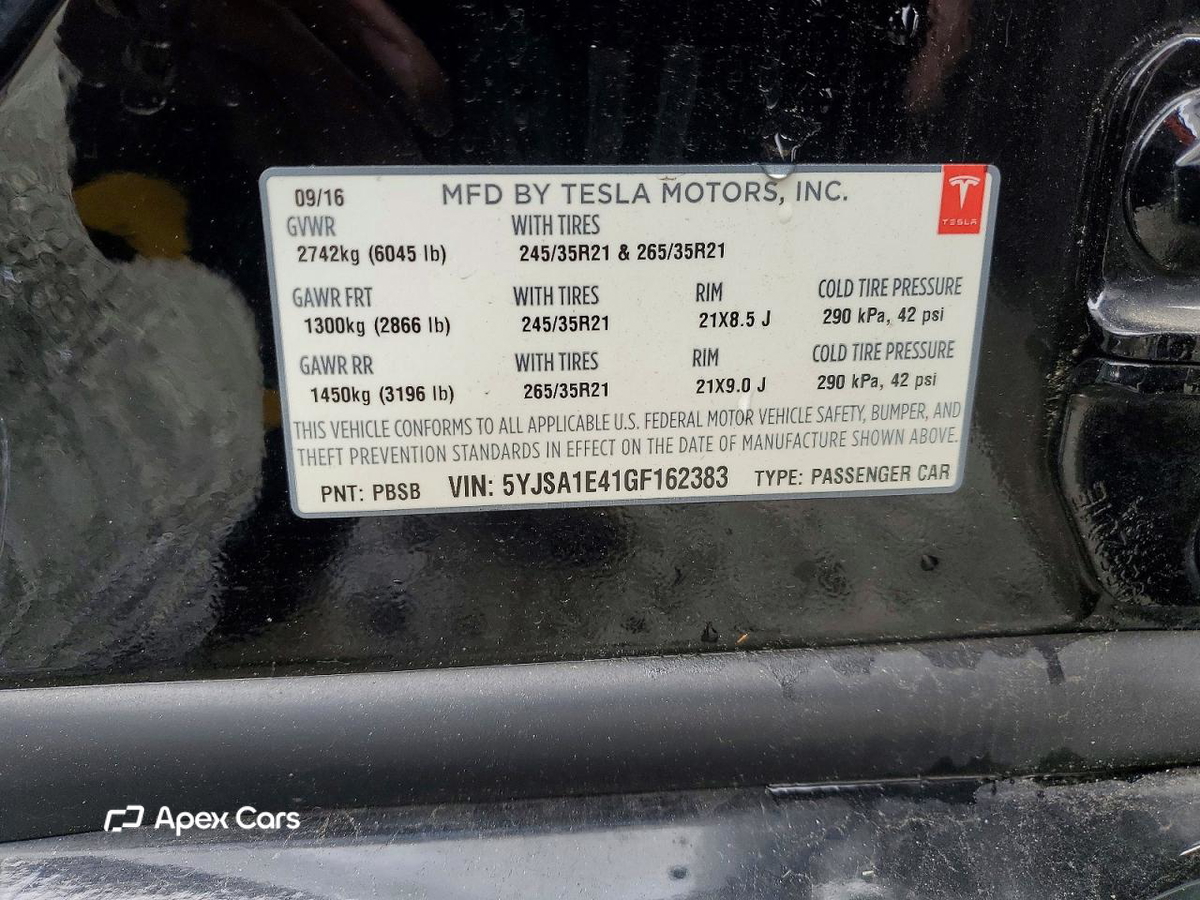 Tesla Model S 2016