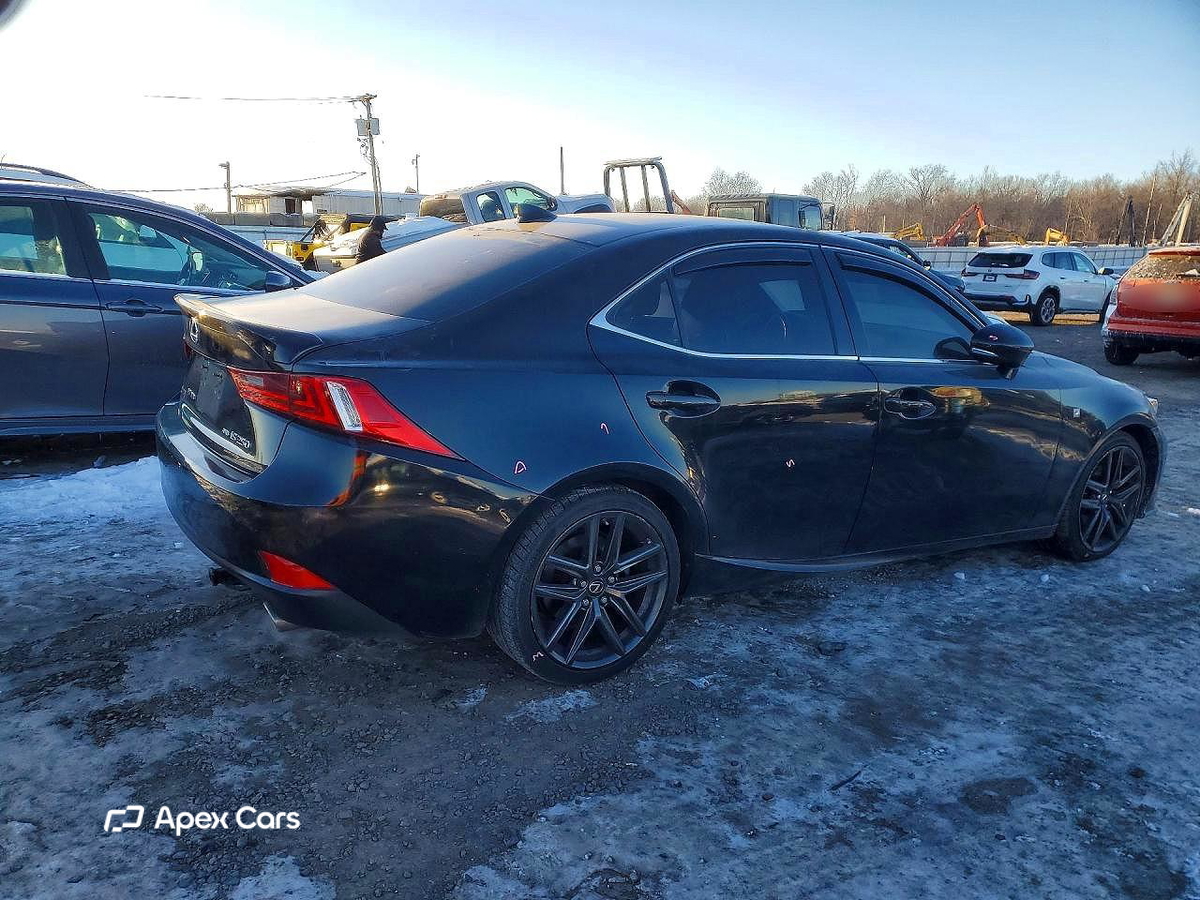 Lexus IS 2015