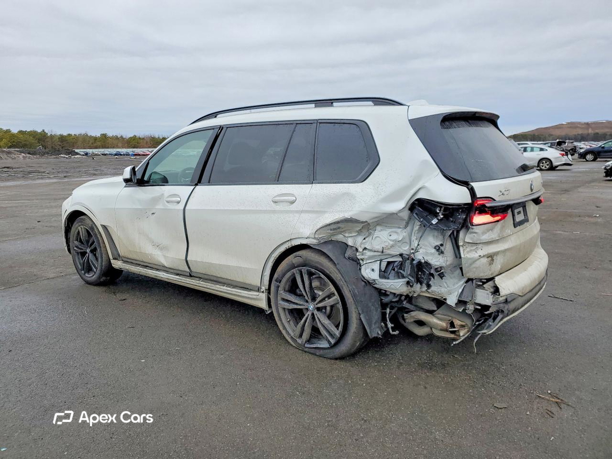 BMW X7 2025