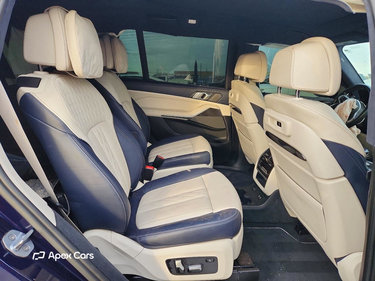 BMW X7 2020