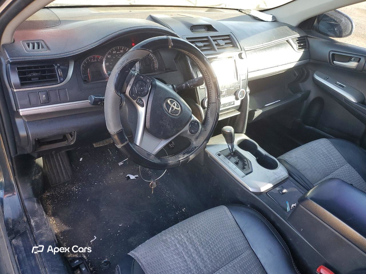 Toyota Camry 2012