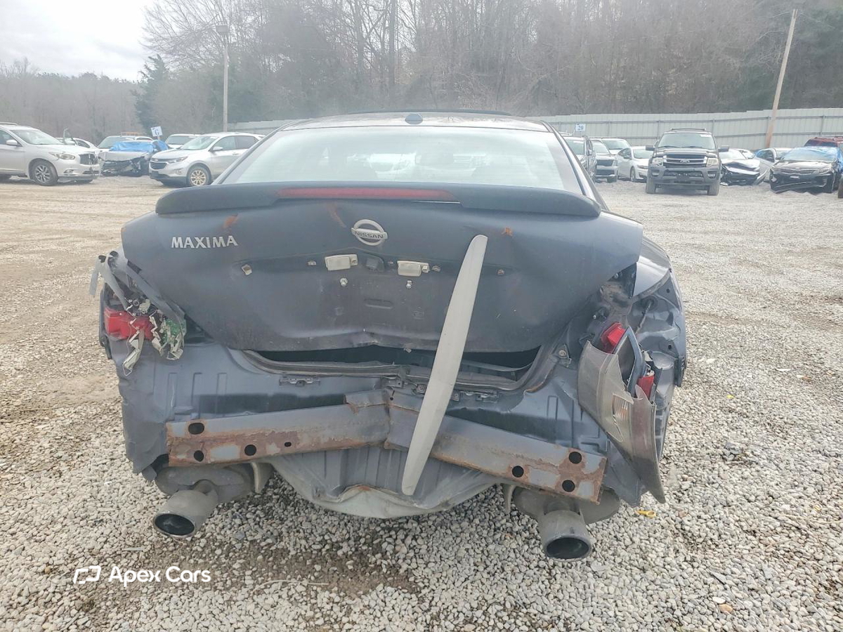 Nissan Maxima 2012