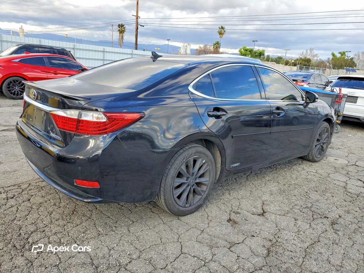 Lexus ES 2013