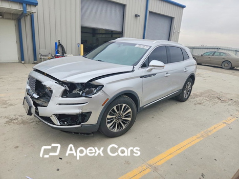 Lincoln Nautilus 2019 - Image 1 of 13