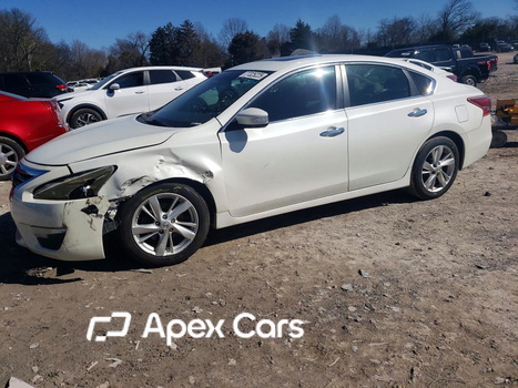 Altima 2015 - Image 1 of 13