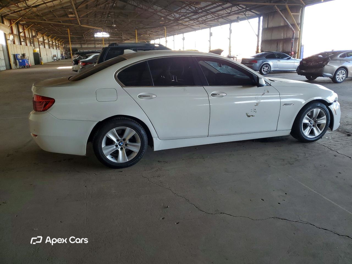 BMW Series 5 2016