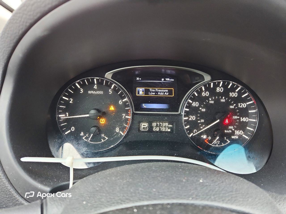 Nissan Altima 2015