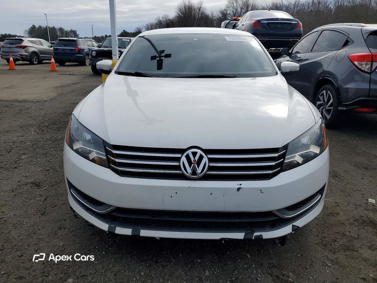 Volkswagen Passat 2013