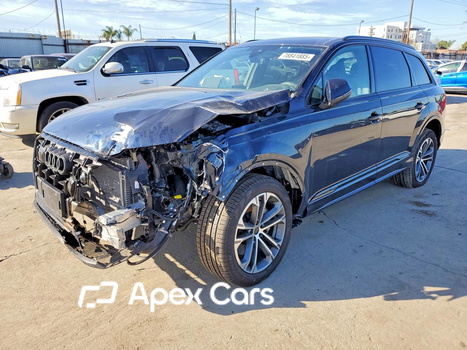 Audi Q7 2025 - Image 1 of 5