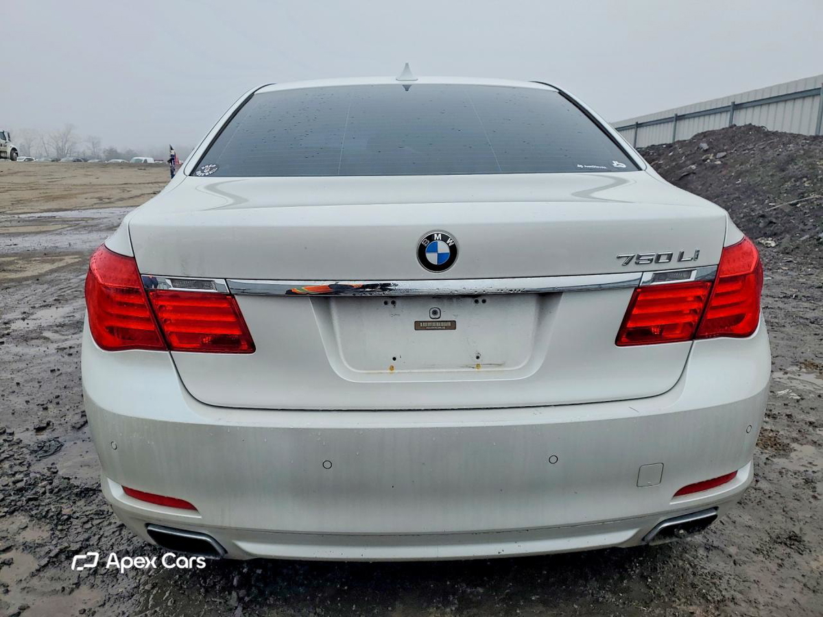 BMW Series 7 2012