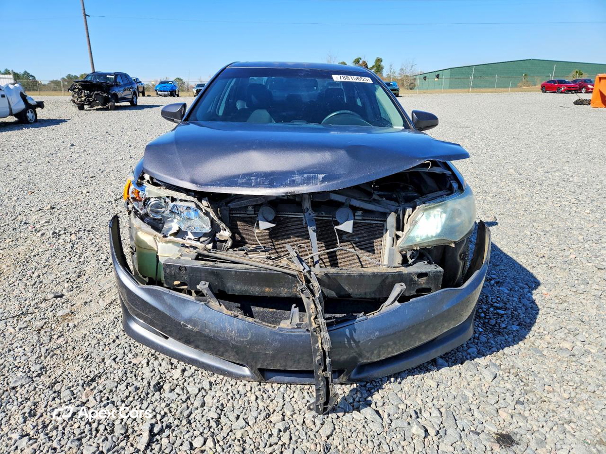 Toyota Camry 2012