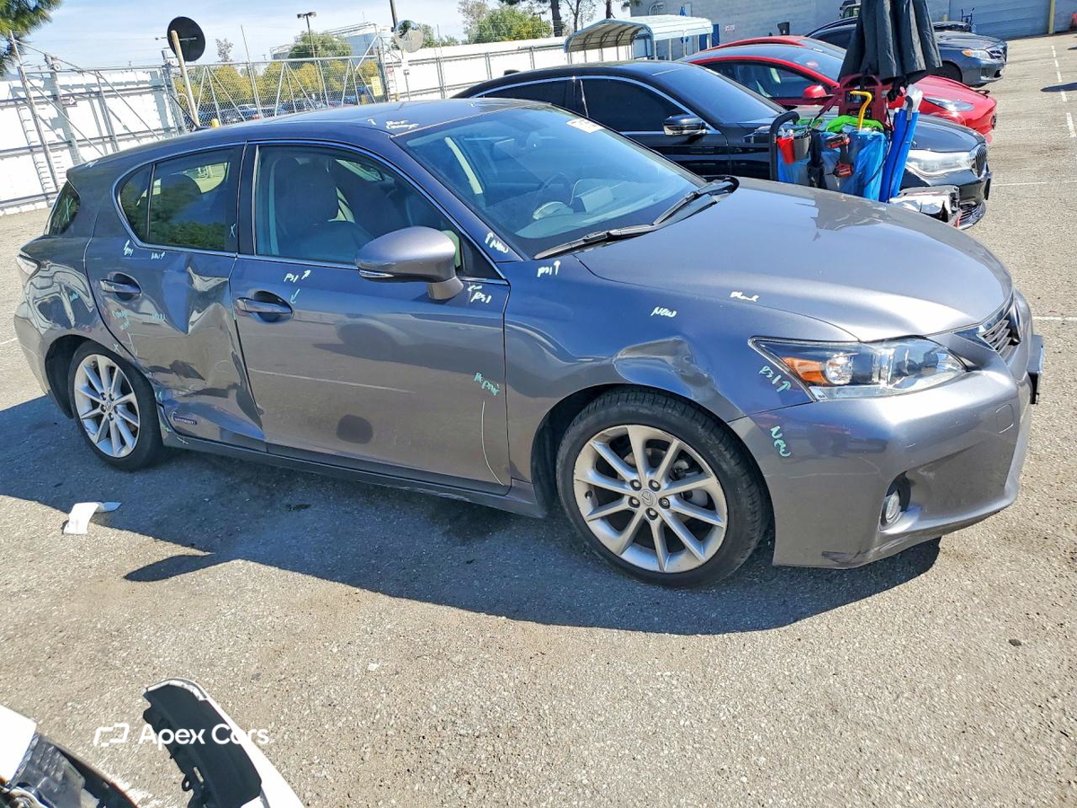 Lexus CT 2012