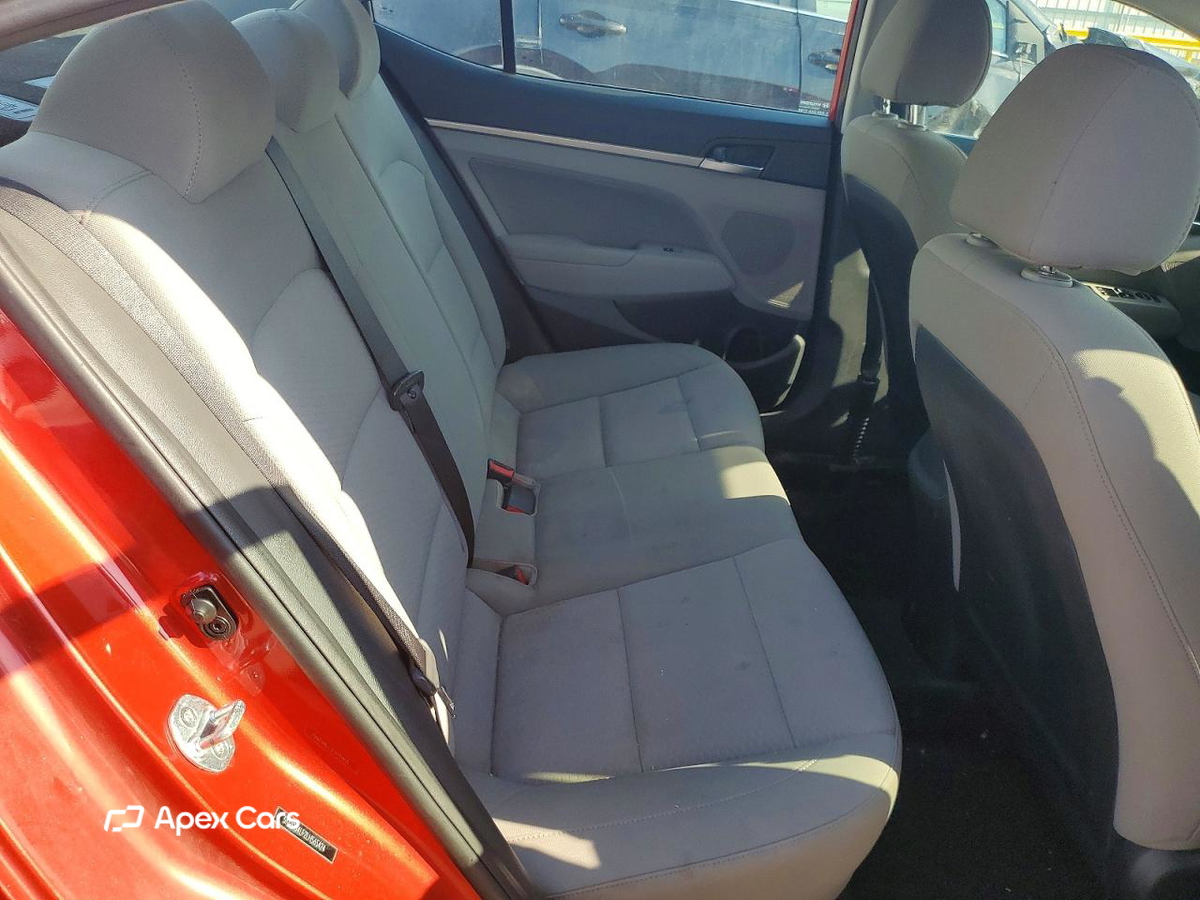 Hyundai Elantra 2020