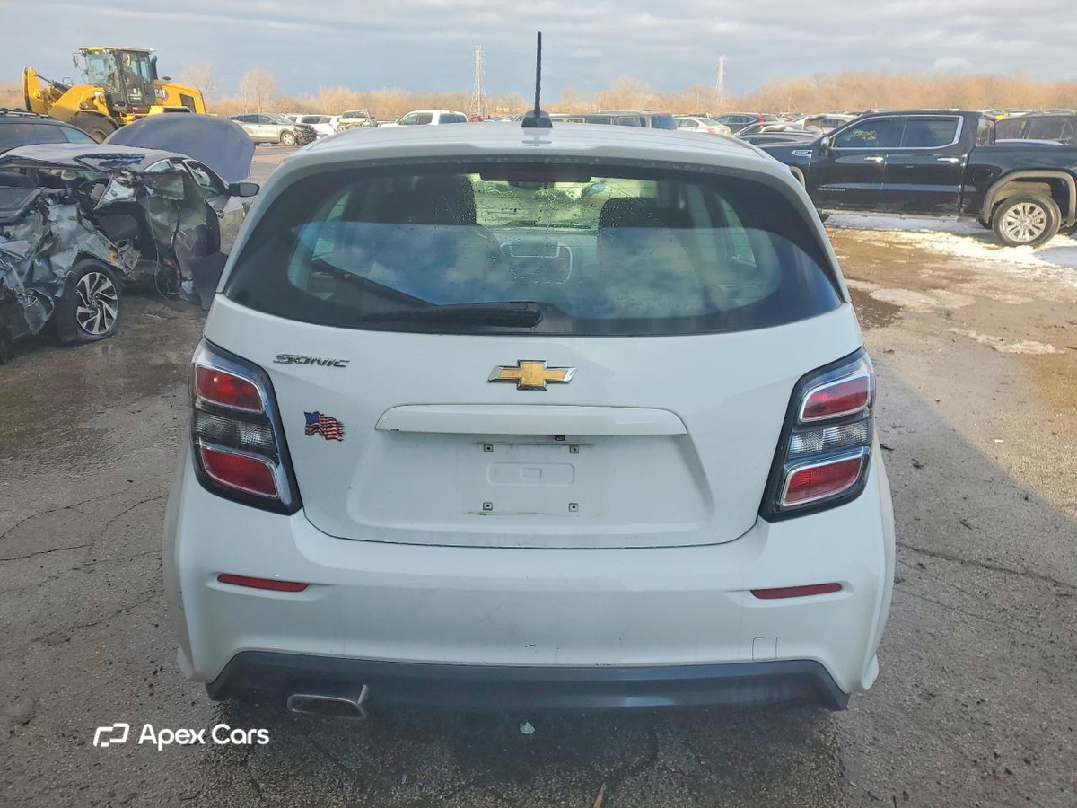 Chevrolet Sonic 2017