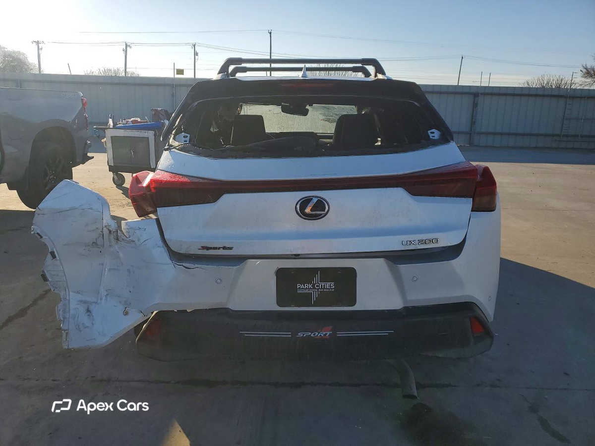 Lexus UX 2020