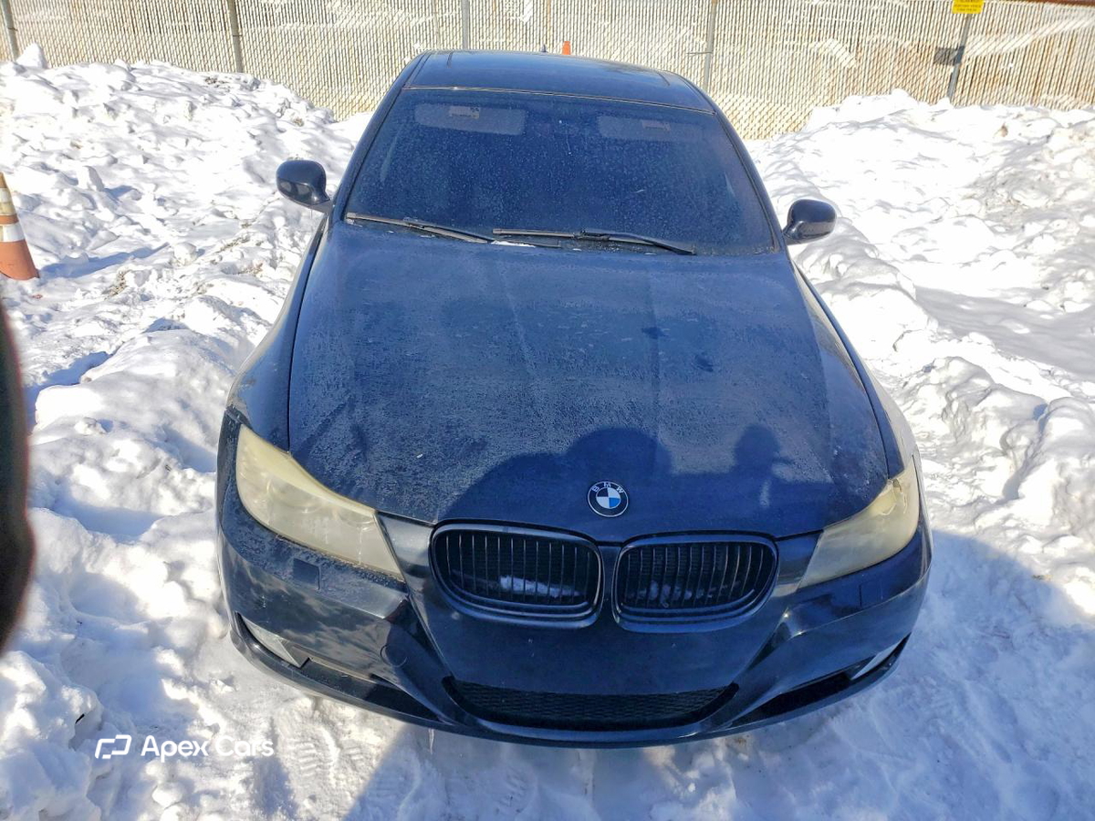 BMW Series 3 2010