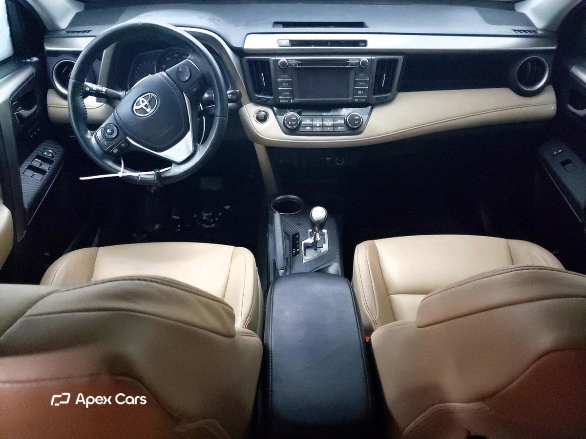 Toyota RAV 4 2015