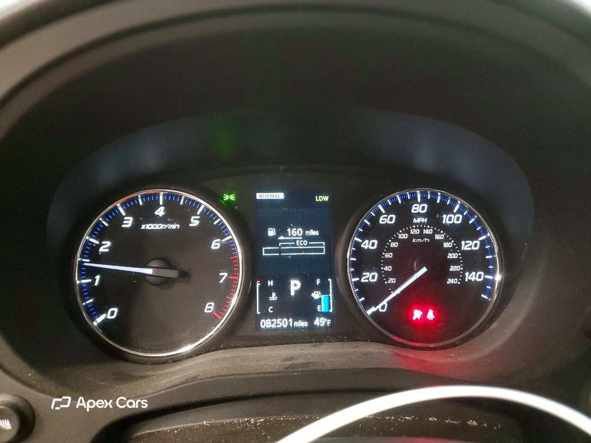 Mitsubishi Outlander 2015
