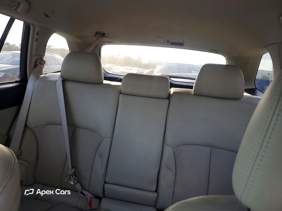Subaru Outback 2010