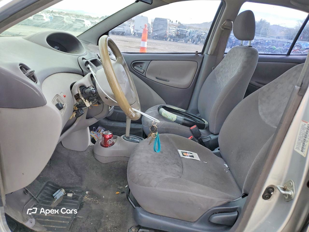 Toyota Echo 2002
