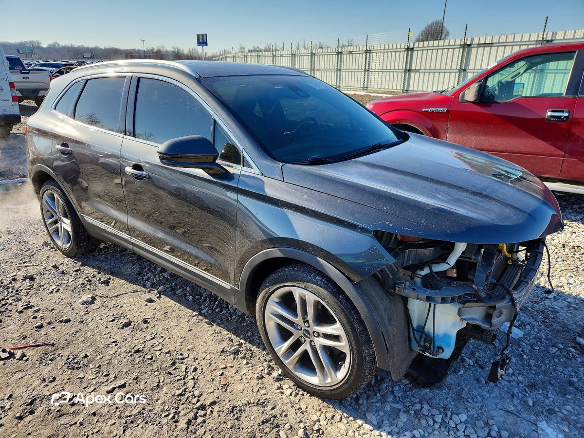 Lincoln MKC 2017