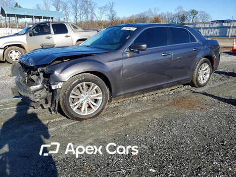 Chrysler 300 2019 - Image 1 of 5