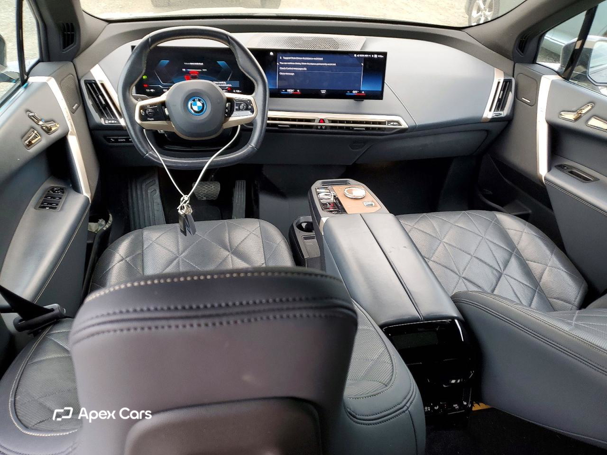 BMW iX 2023