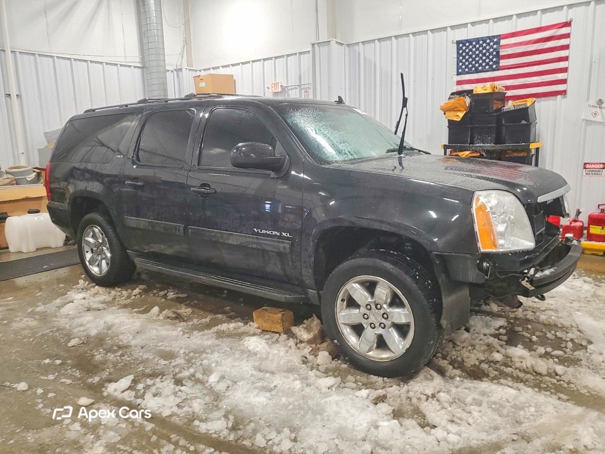 GMC Yukon 2013