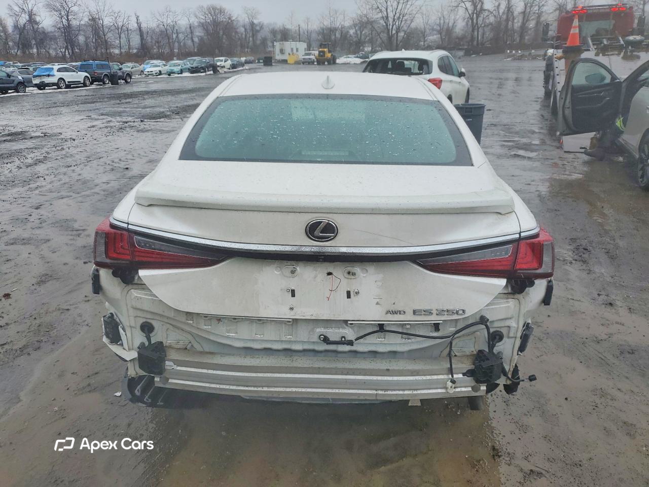 Lexus ES 2021