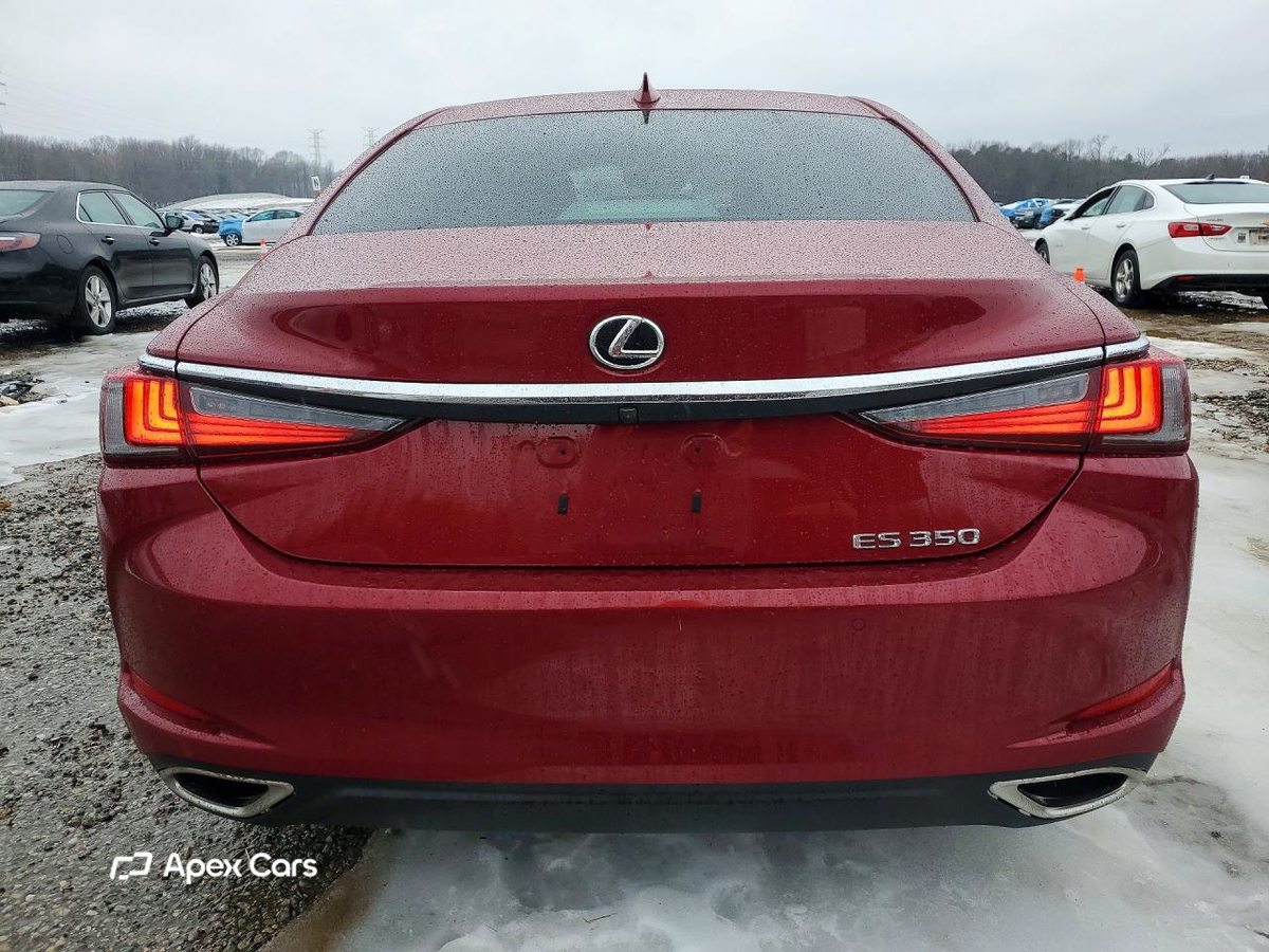 Lexus ES 2020