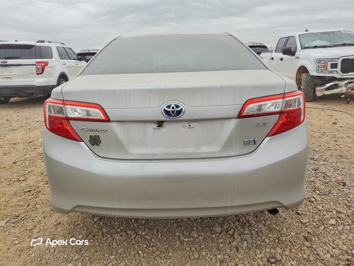 Toyota Camry 2012
