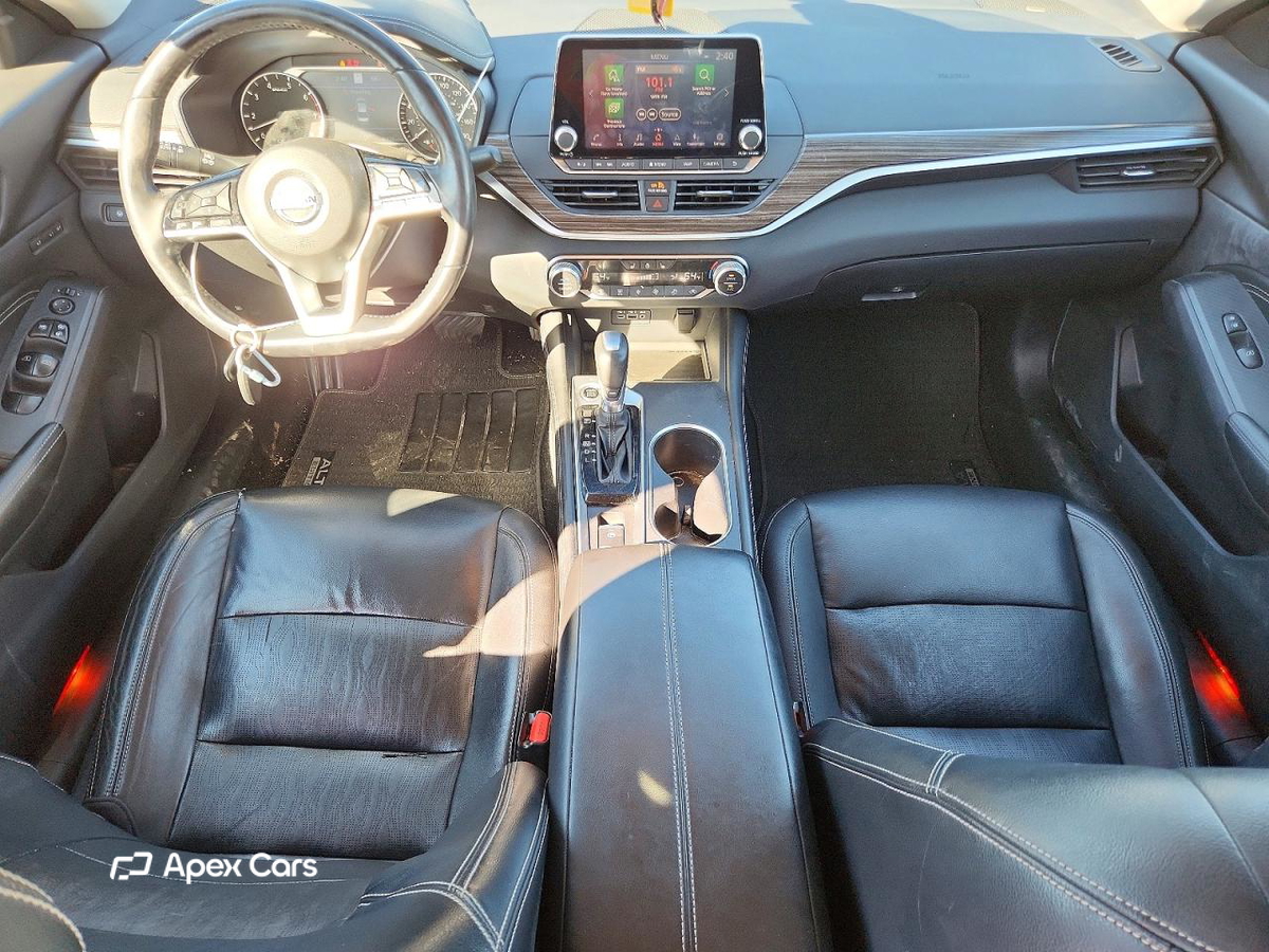 Nissan Altima 2019