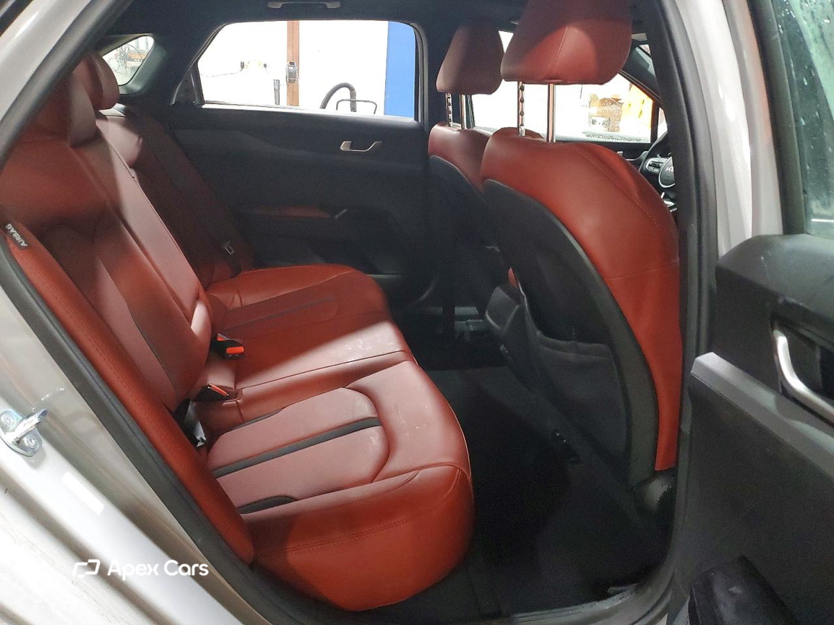 Kia K5 2024