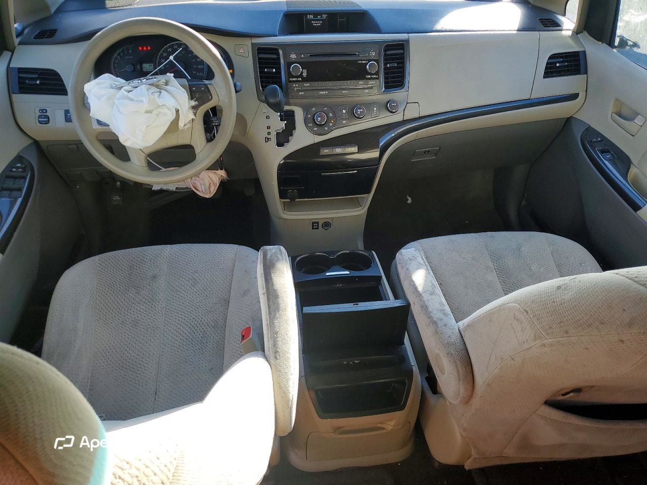 Toyota Sienna 2011