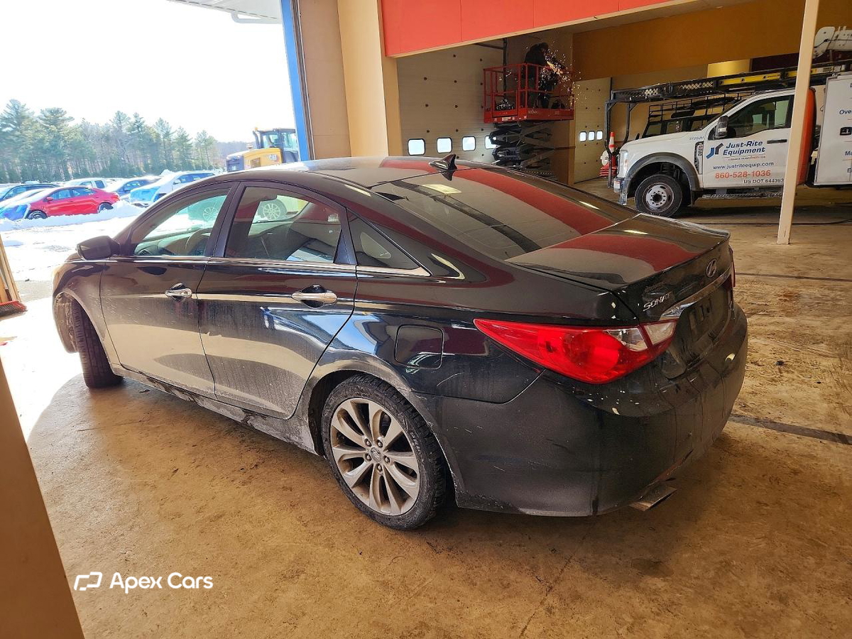 Hyundai Sonata 2011
