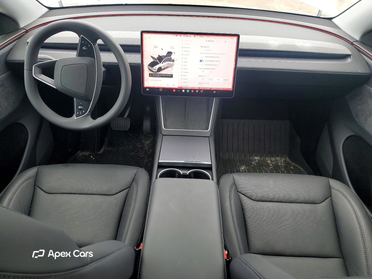 Tesla Model Y 2026
