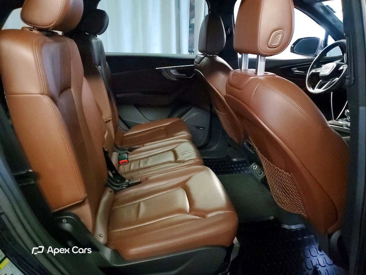 Audi Q7 2017