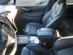 Tesla Model X 2020