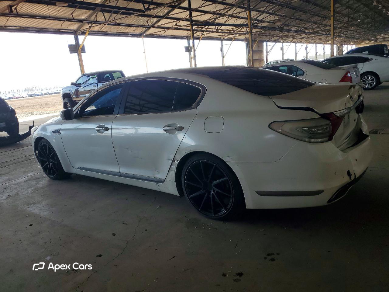 Kia K900 2015