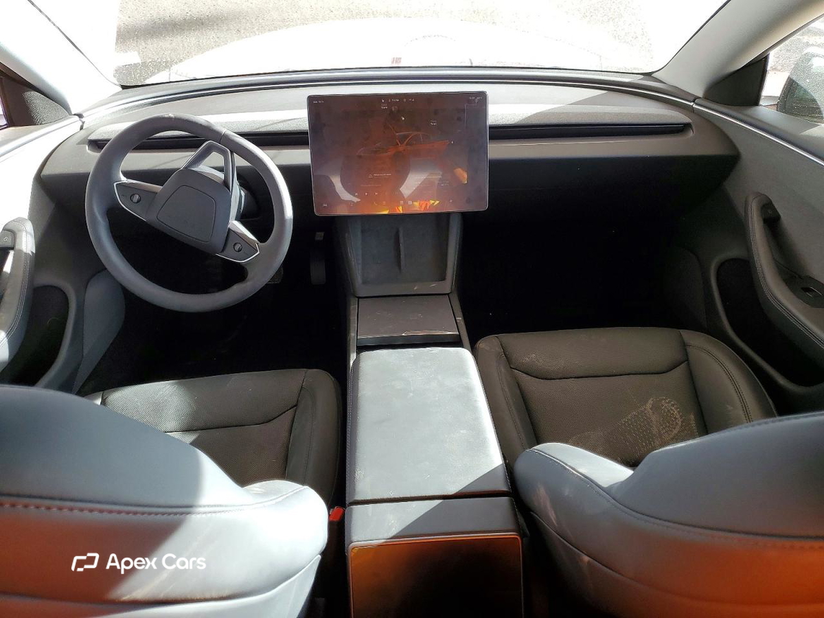 Tesla Model 3 2025