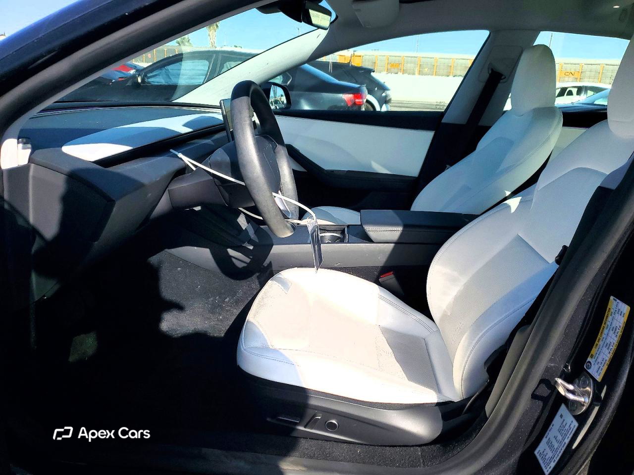 Tesla Model 3 2024
