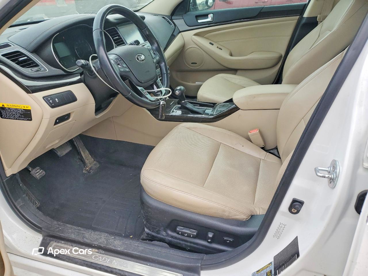 Kia Cadenza 2016