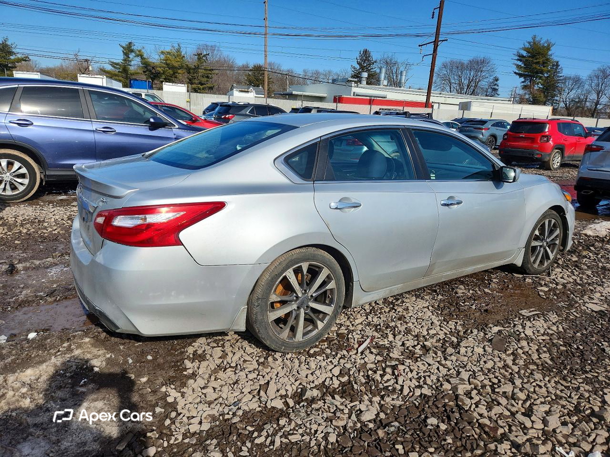 Nissan Altima 2016