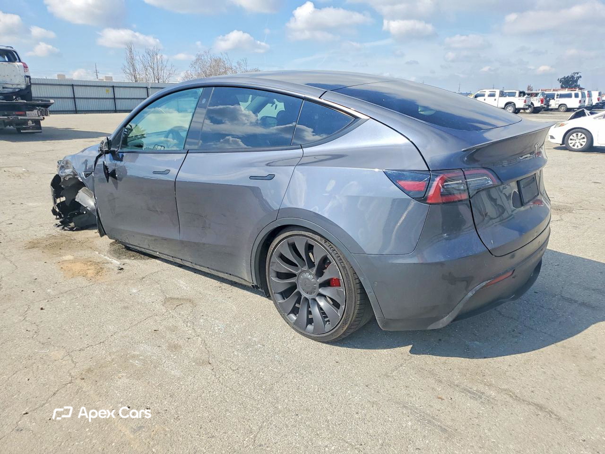 Tesla Model Y 2022
