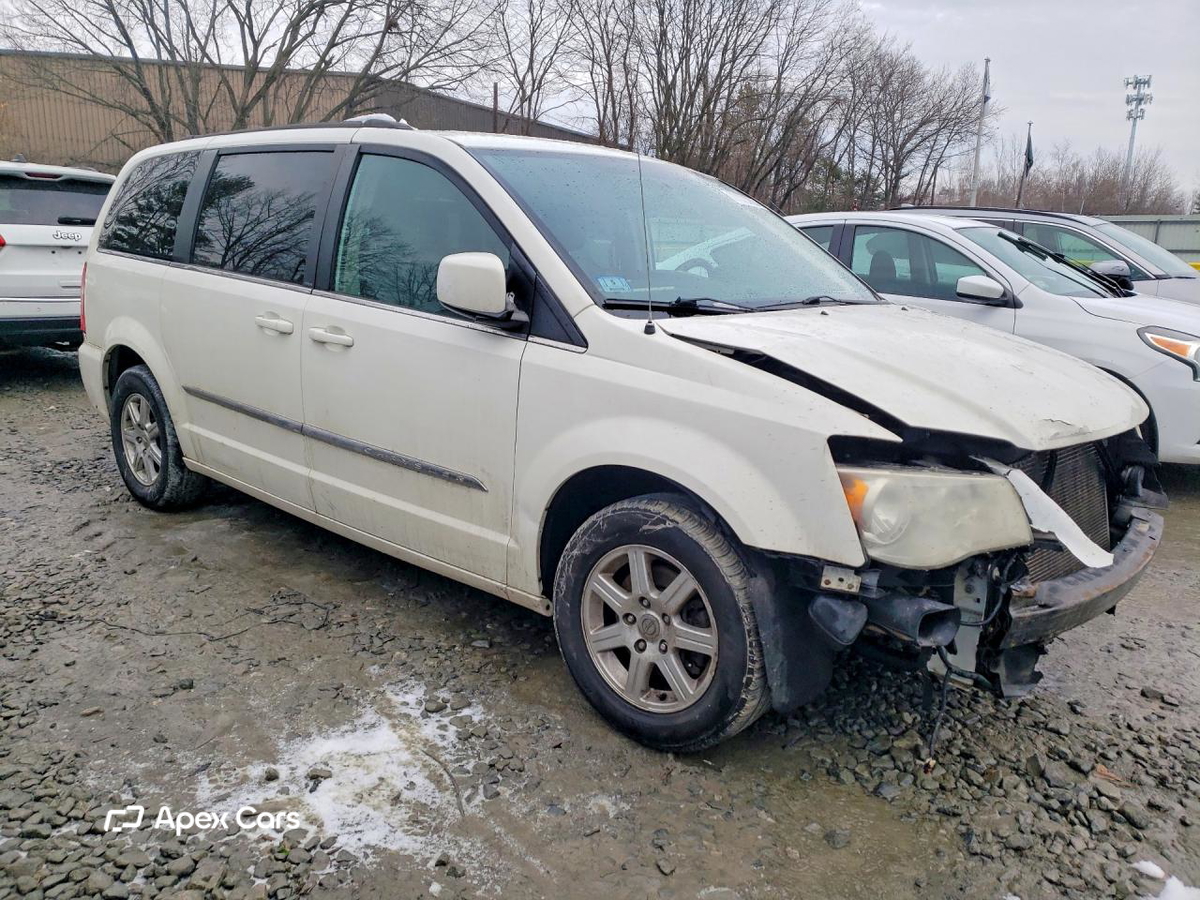 Chrysler Town & Country 2013