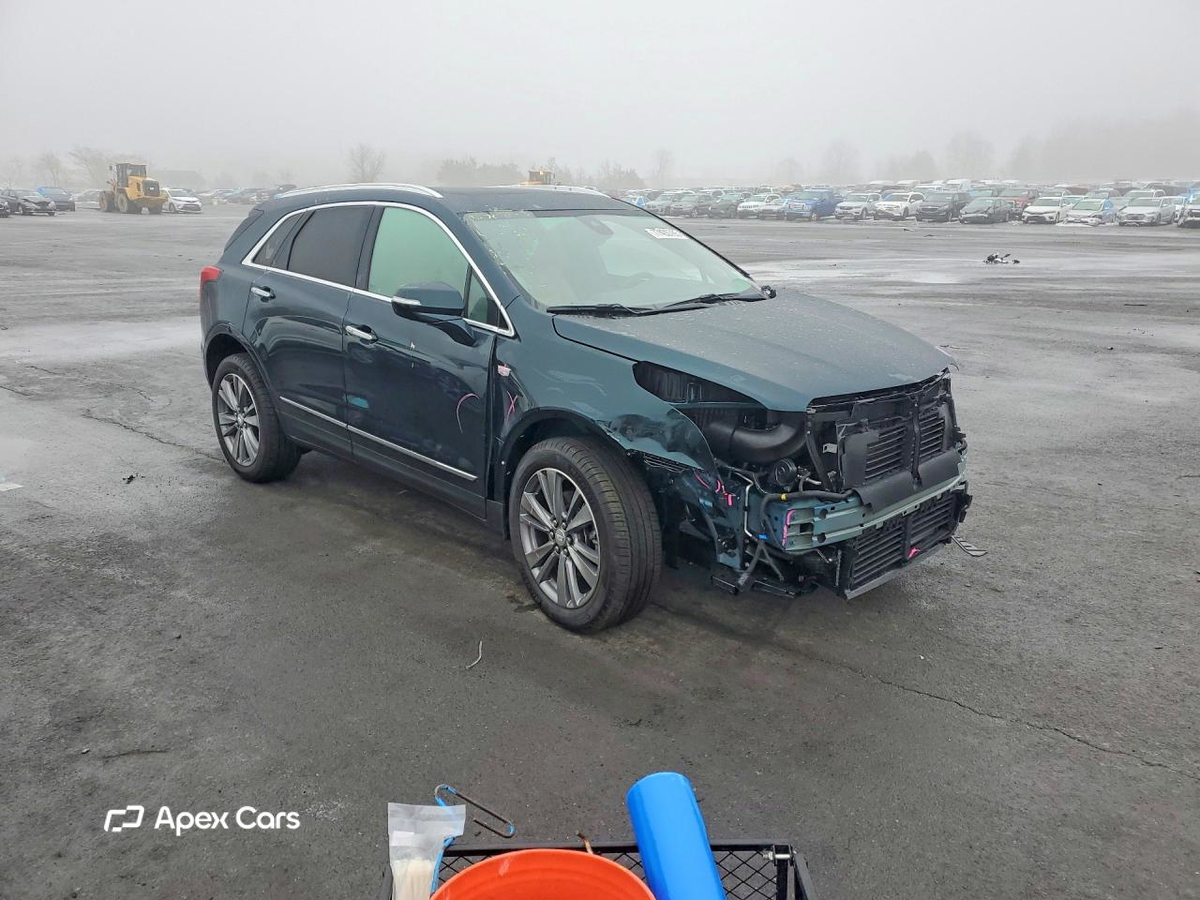 Cadillac XT5 2025