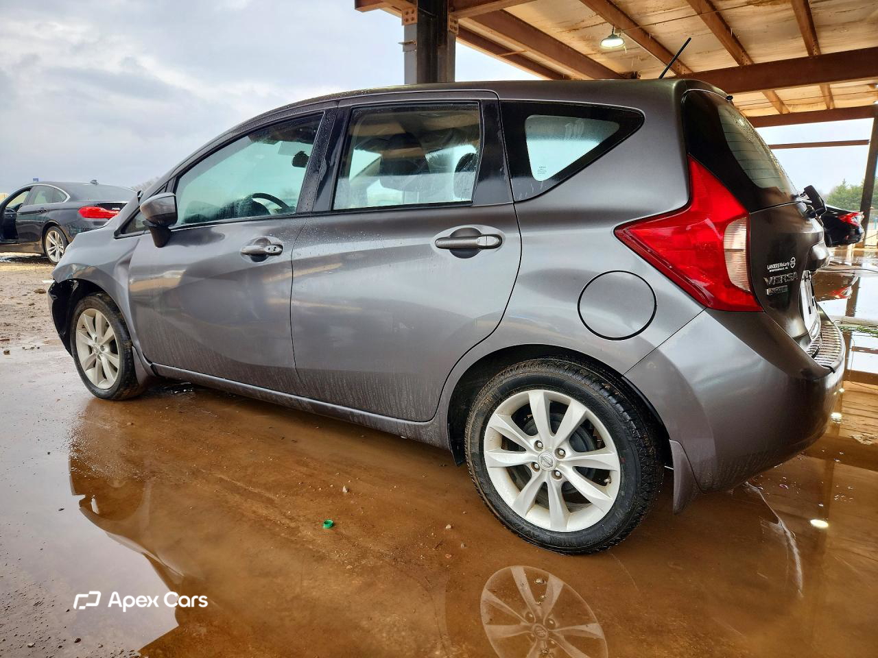 Nissan Versa 2016