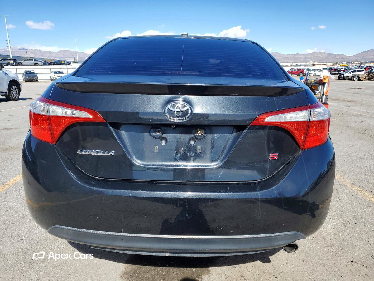 Toyota Corolla 2015